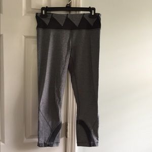 Lululemon Run Inspire Crops ii